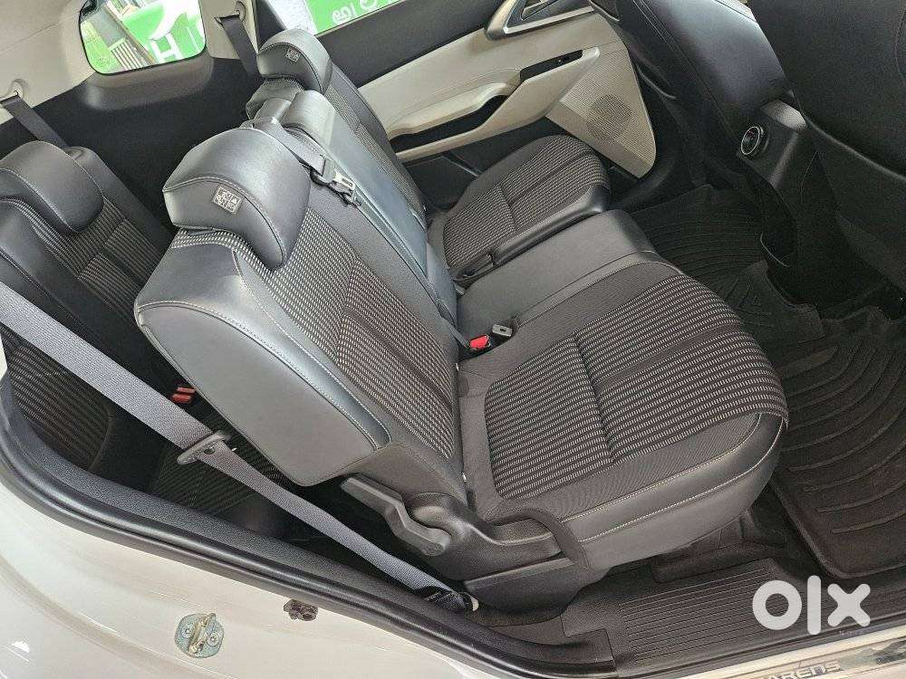 Kia Carens 1.4 Prestige 7 Str, 2023, Petrol