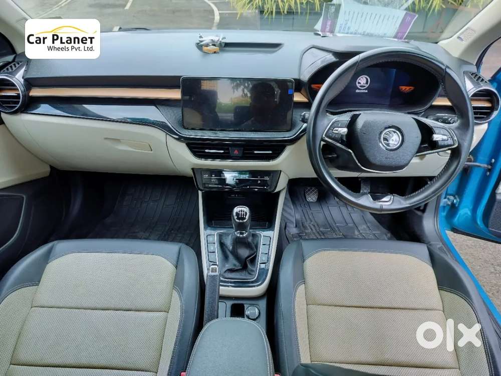Skoda Slavia Style 1.0l Tsi Mt, 2022, Petrol