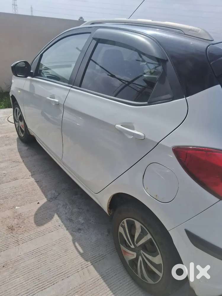 Tata Tiago Wizz Petrol 2017