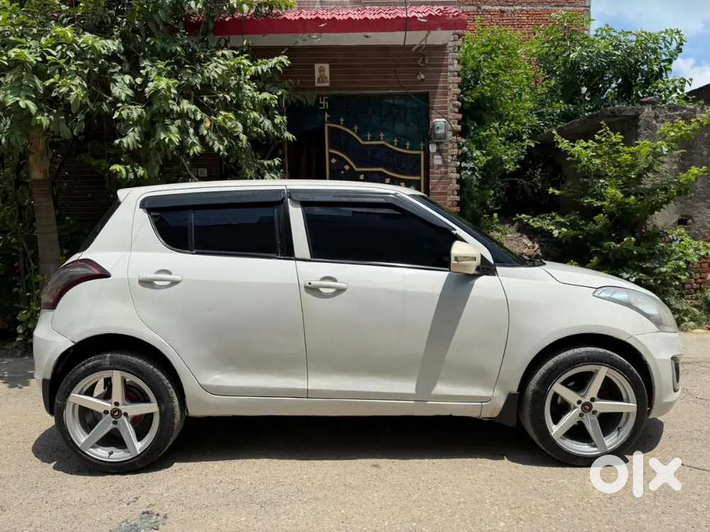 Maruti Suzuki Swift Vxi 2014