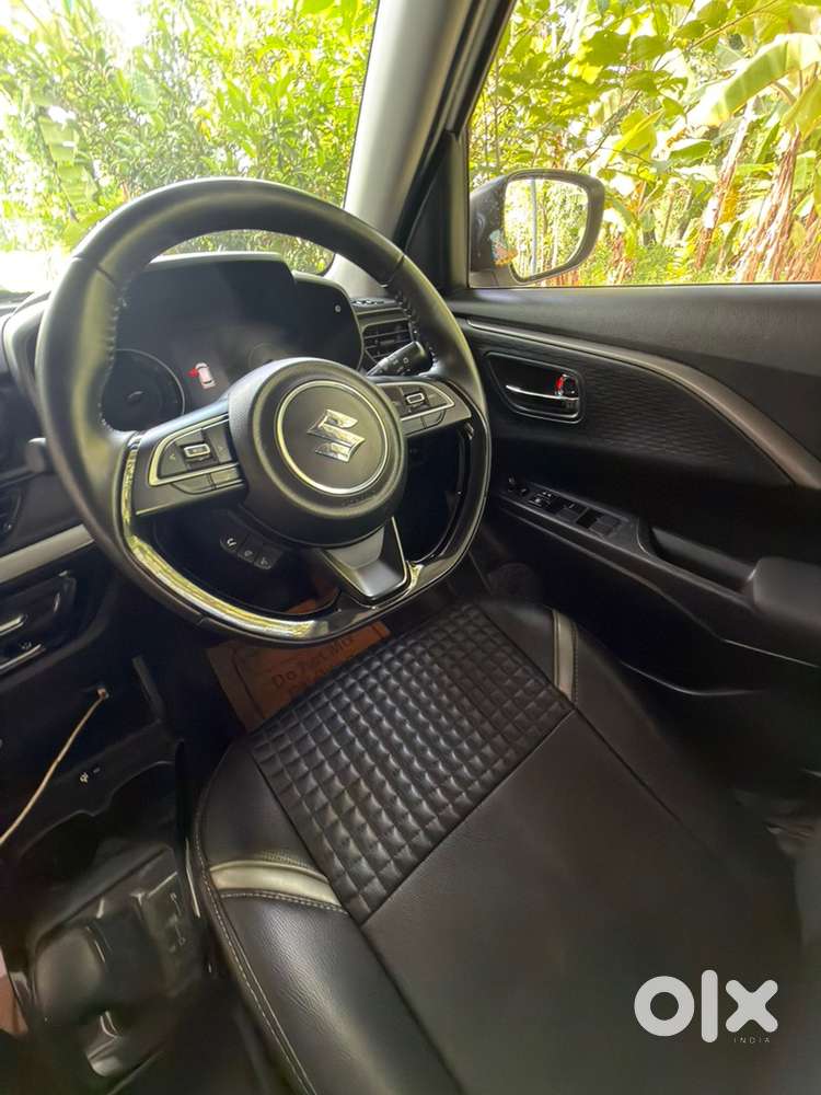Top End Model, Seat Cover Floor Mat Additional ,good Condition,