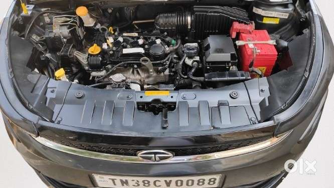 Tata Altroz Xe Petrol, 2020, Petrol