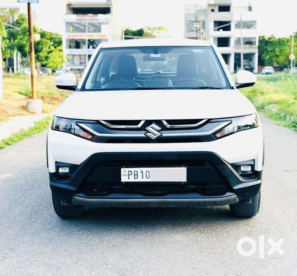 Maruti Suzuki Brezza 1.5 Lxi Smart Hybrid, 2025, Petrol