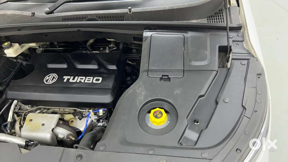 Mg Hector Plus 1.5 Sharp Turbo Cvt 6 Str, 2022, Petrol