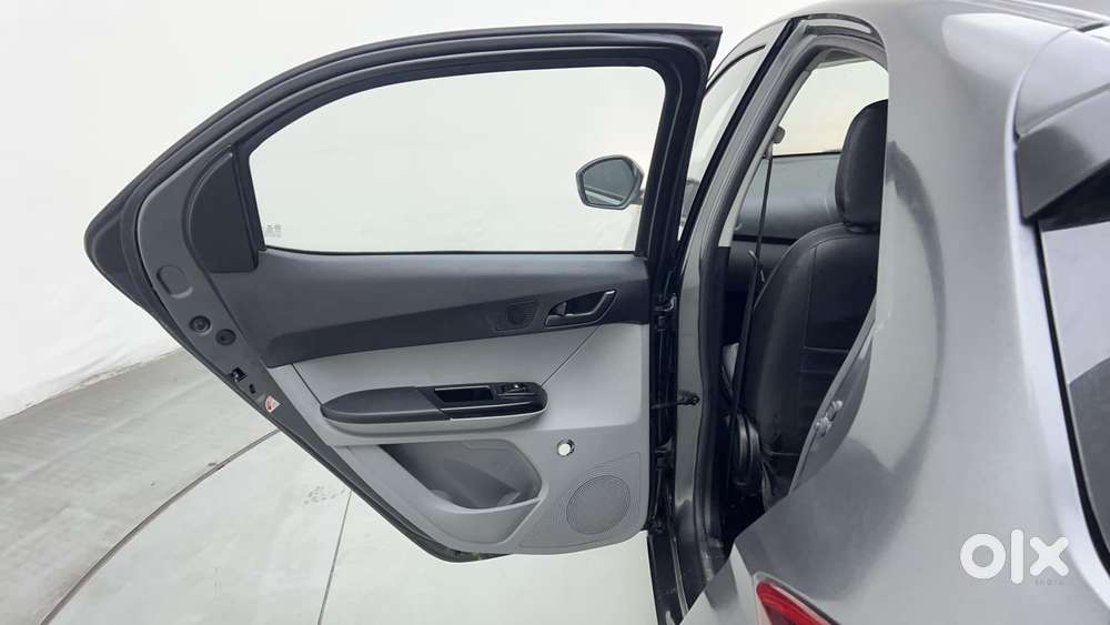 Tata Tiago 1.2 Revotron Xe Cng, 2024, Cng & Hybrids