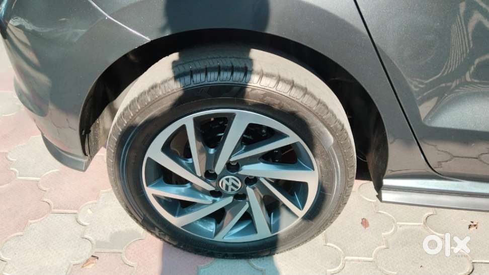 Volkswagen Polo 1.0 Tsi Comfortline At, 2021, Petrol