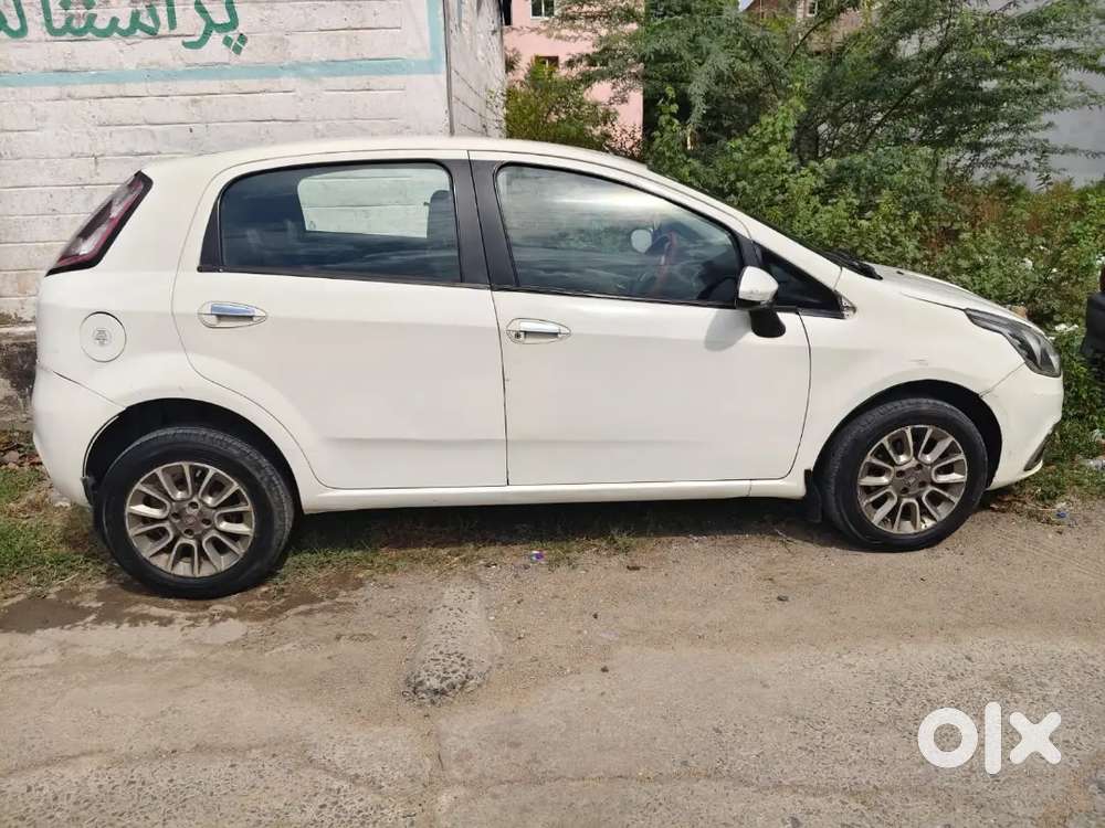Fiat Punto Evo 2019 Diesel 105000 Km Driven
