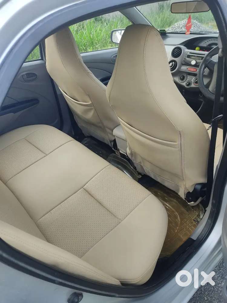Toyota Etios 2012 Petrol 70000 Km Driven