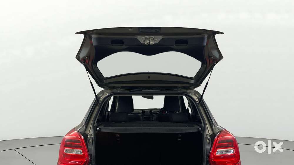 Maruti Suzuki Swift 2018 Zxi, 2019, Petrol