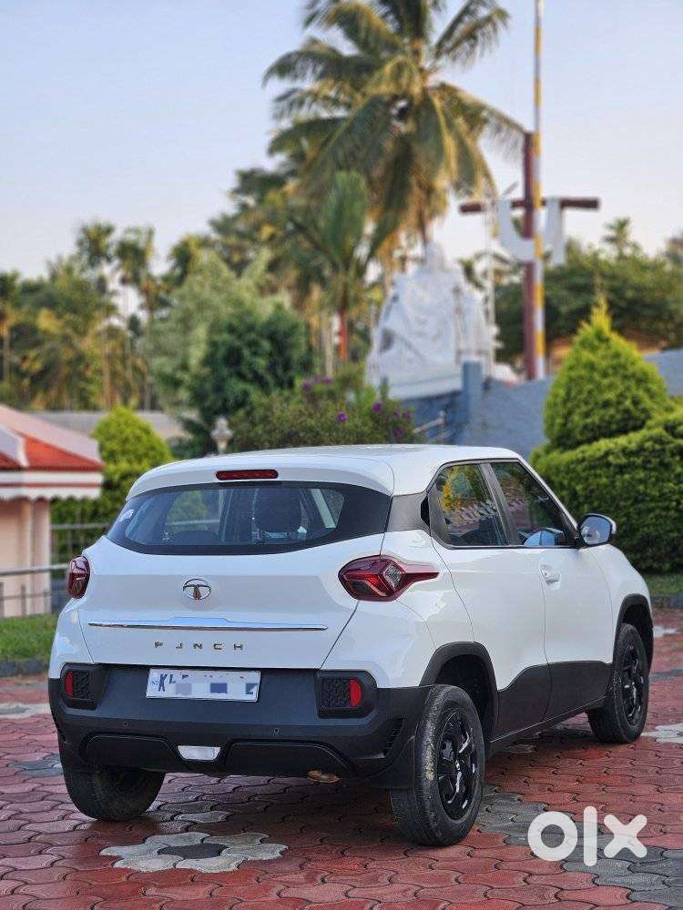 Tata Punch Adventure, 2022, Petrol