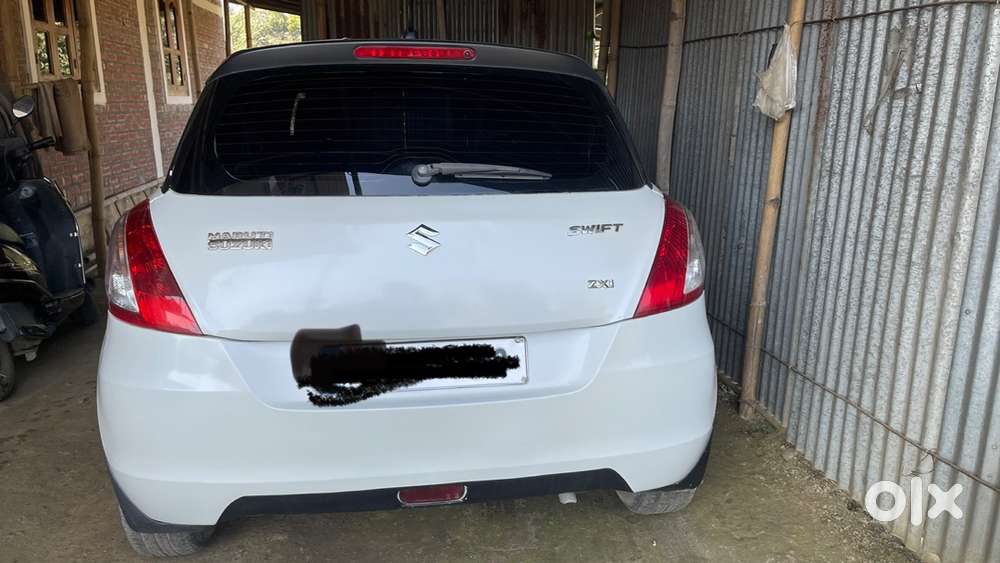 Maruti Suzuki Swift 2012 Petrol 65000 Km Driven