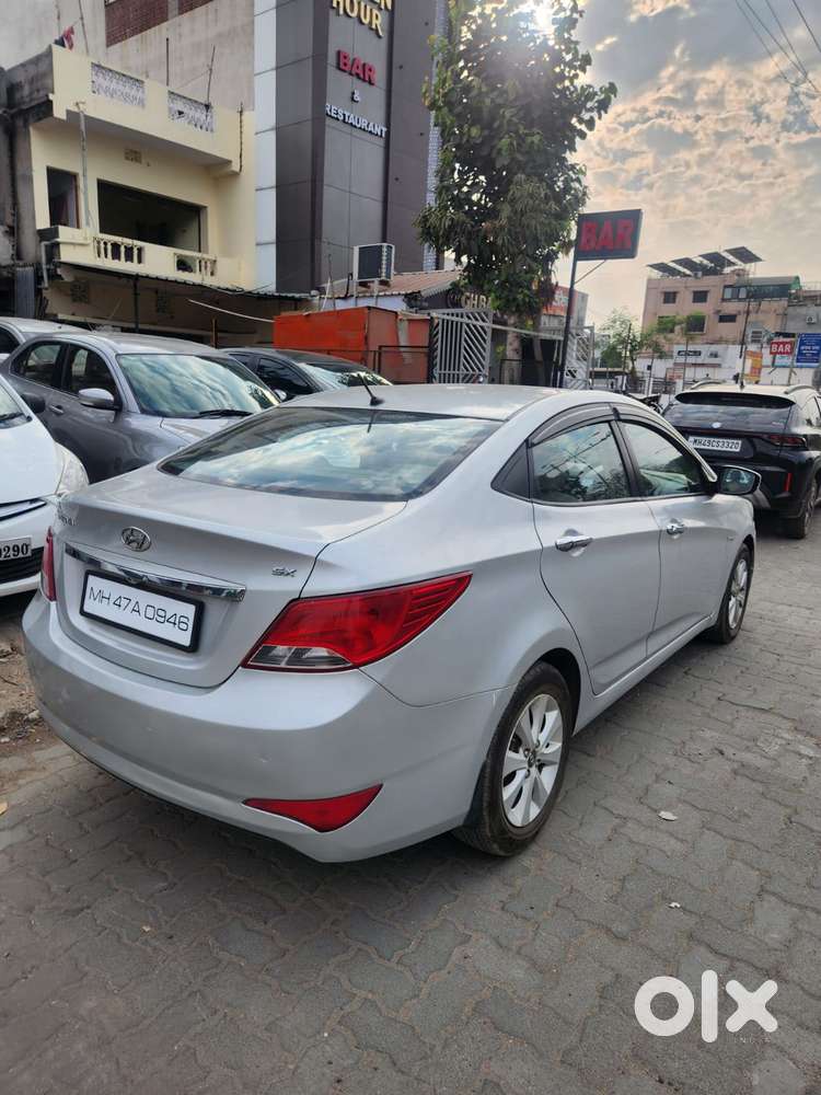 Hyundai Verna [2015-2018] Fluidic 4s 1.6 Vtvt Sx, 2015, Petrol
