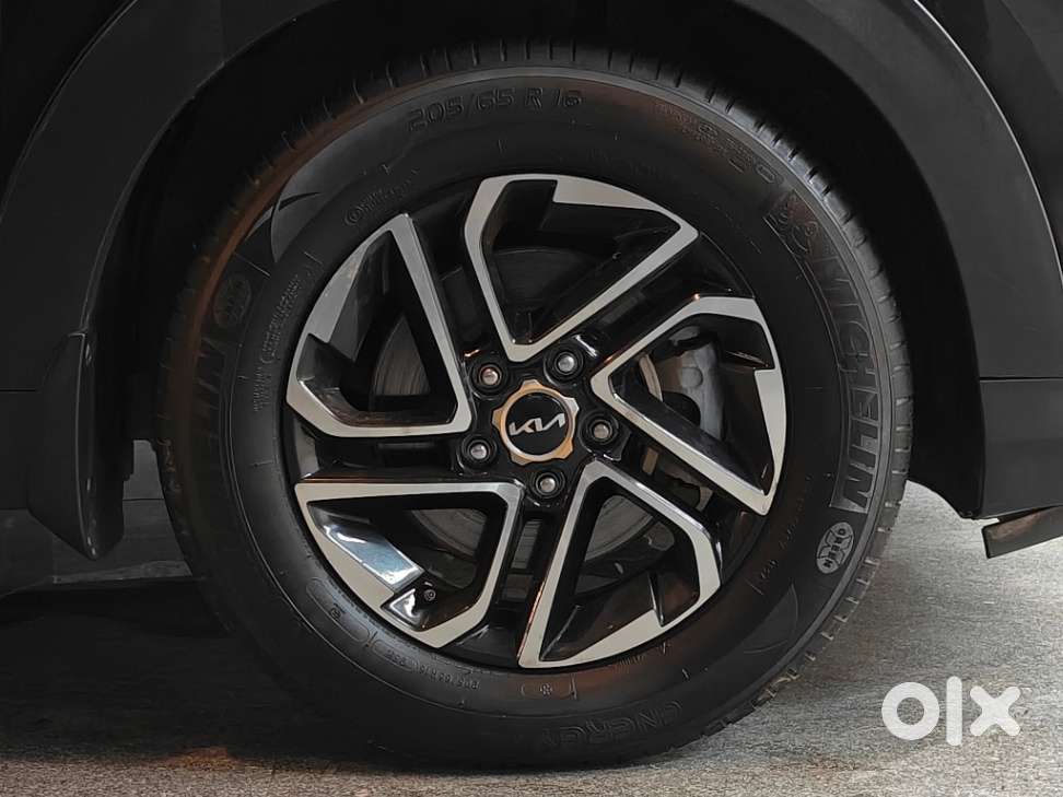 Kia Carens 1.5 Luxury Plus Diesel At 7 Str, 2022, Diesel