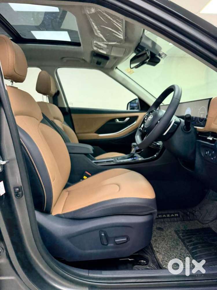 Hyundai Alcazar Signature 1.5 Petrol Dct 7str, 2025, Petrol