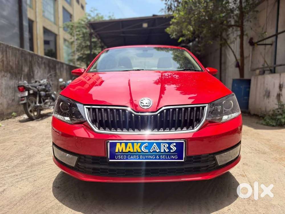 Skoda Rapid 1.6 Mpi Style Plus Black Package, 2017, Petrol