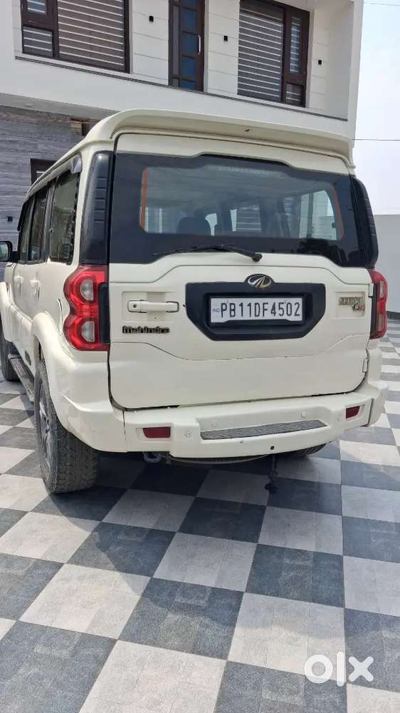 Mahindra Scorpio 2015 Diesel 122000 Km Driven