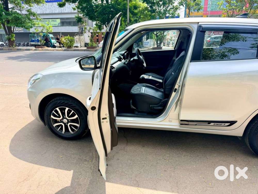 Maruti Suzuki Swift Vxi + Manual, 2021, Petrol
