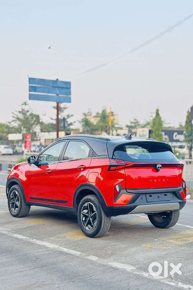 Tata Nexon Fearless Plus 1.2 Revotron Petrol 6 Mt, 2024, Diesel