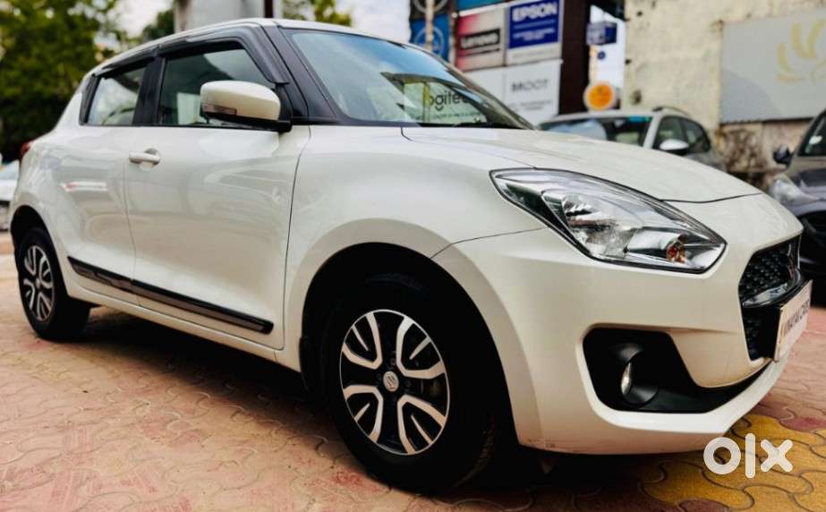 Maruti Suzuki Swift Vxi Ags, 2022, Petrol