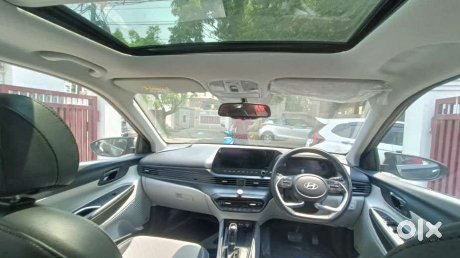 Hyundai I20 Asta (o) 1.2 Ivt, 2024, Petrol
