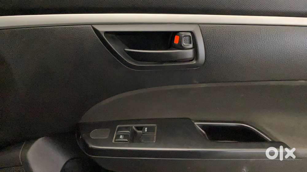 Maruti Suzuki Swift 1.2 Lxi (o), 2017, Petrol