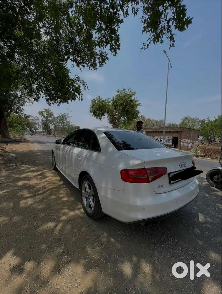 Tyre 70%hai Aur Gadi Mein Kuchh Kam Nahin Hai