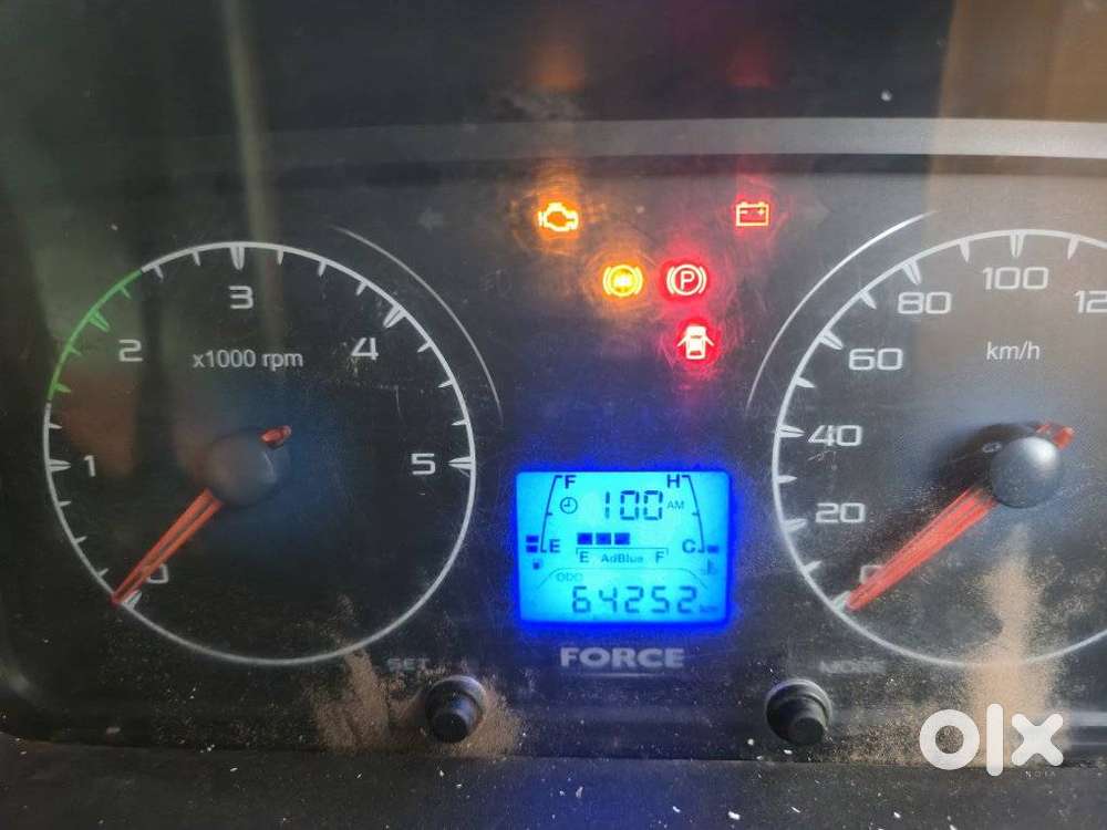 Force Motors Trax Cruiser 12 Str, 2023, Diesel