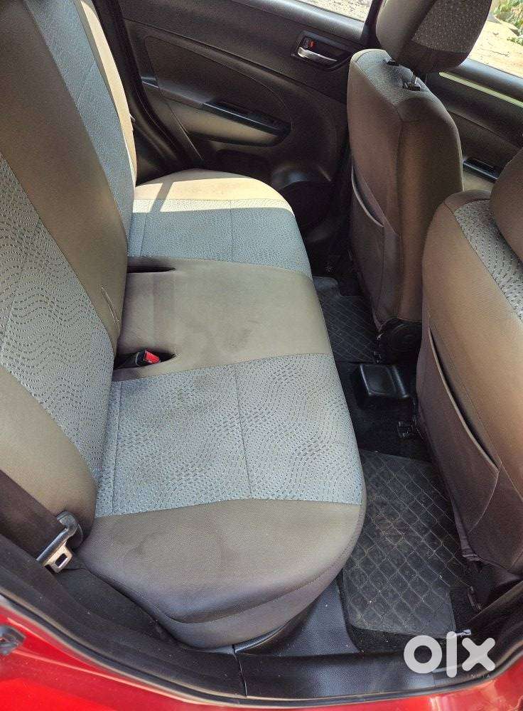Maruti Suzuki Swift Vxi + Manual, 2012, Petrol