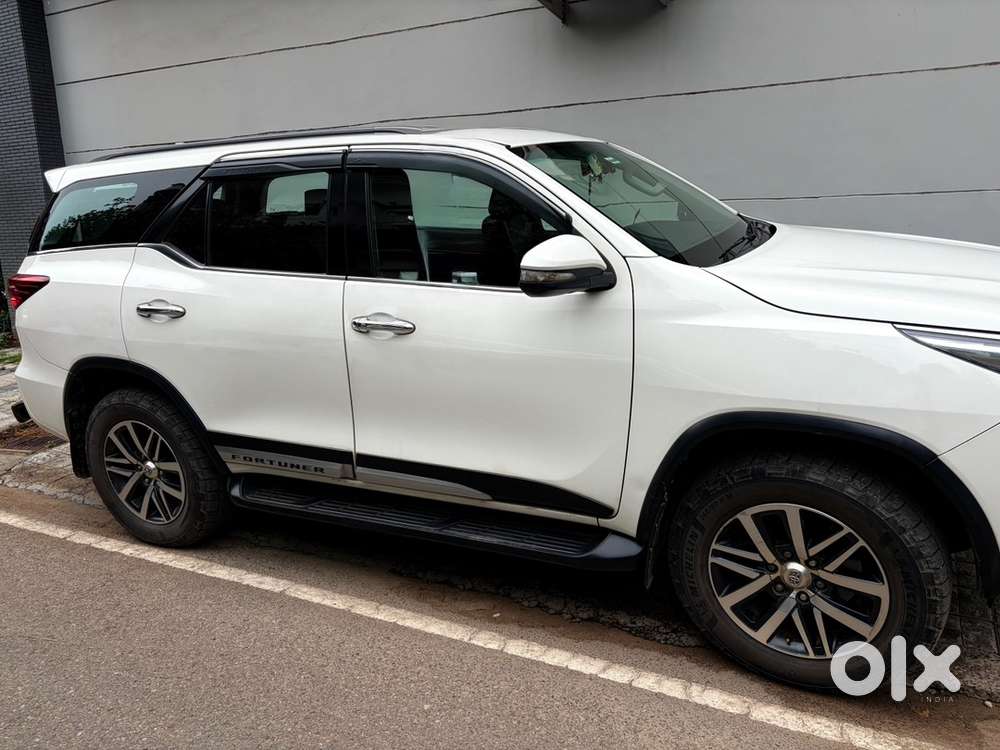 Toyota Fortuner Diesel 2017 4x4 Top Model