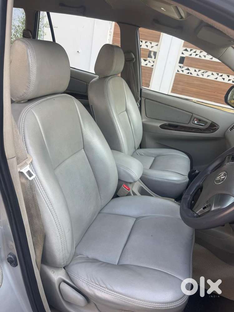 Toyota Innova 2.5 Vx 8 Str, 2013, Diesel