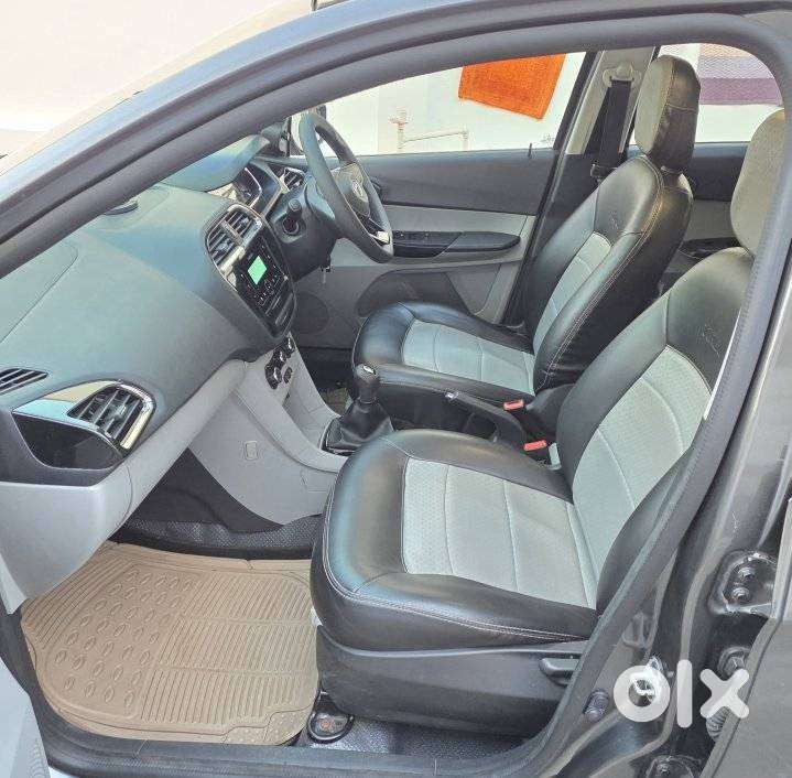 Tata Tiago 1.2 Revotron Xt (o), 2020, Petrol