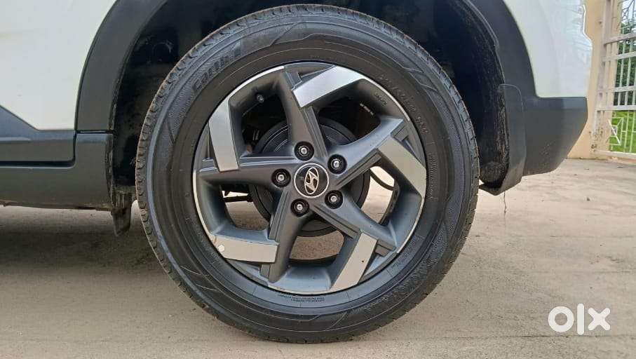 Hyundai Venue Sx Plus Turbo Dct, 2019, Petrol