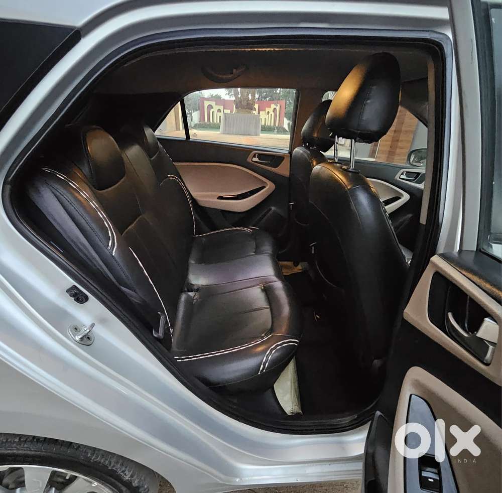 Hyundai Elite I20 1.4 Sportz (o) Crdi, 2015, Diesel