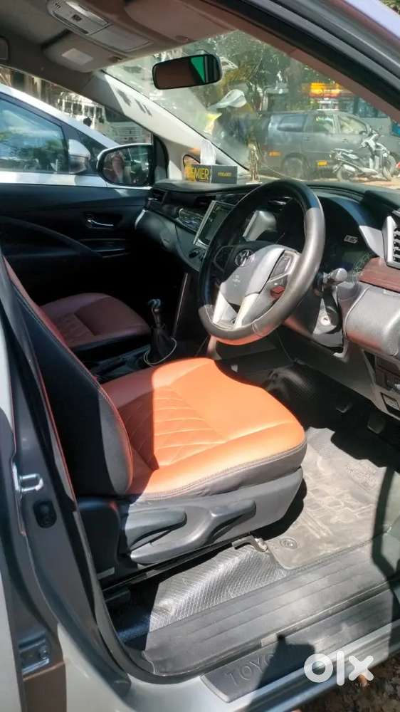 Toyota Innova Crysta 2019 Diesel 217000 Km Driven