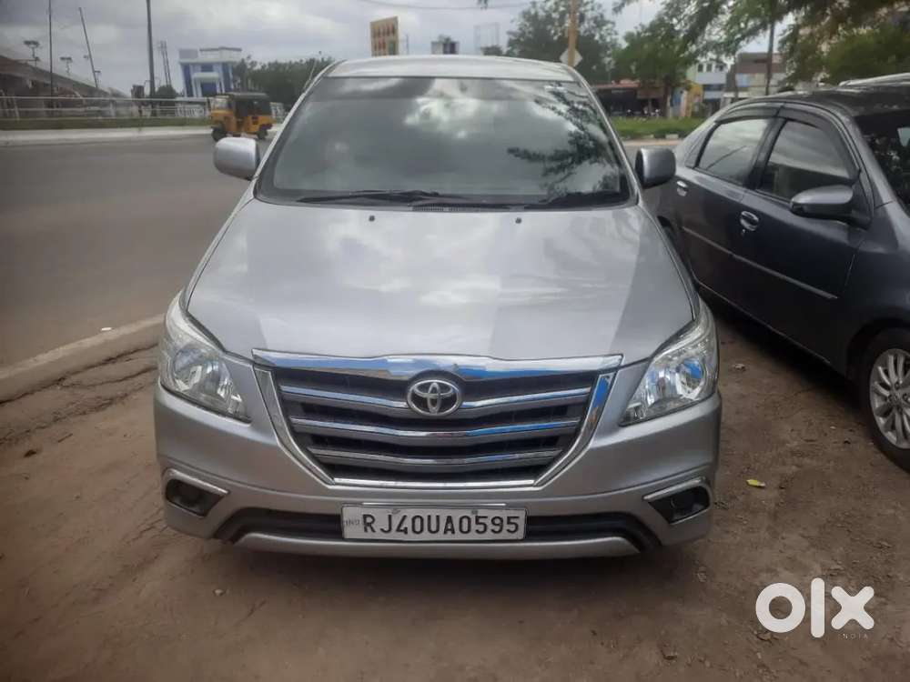 Toyota Innova 2015 Diesel 146000 Km Driven