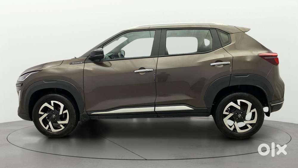 Nissan Magnite Xv Turbo, 2023, Petrol