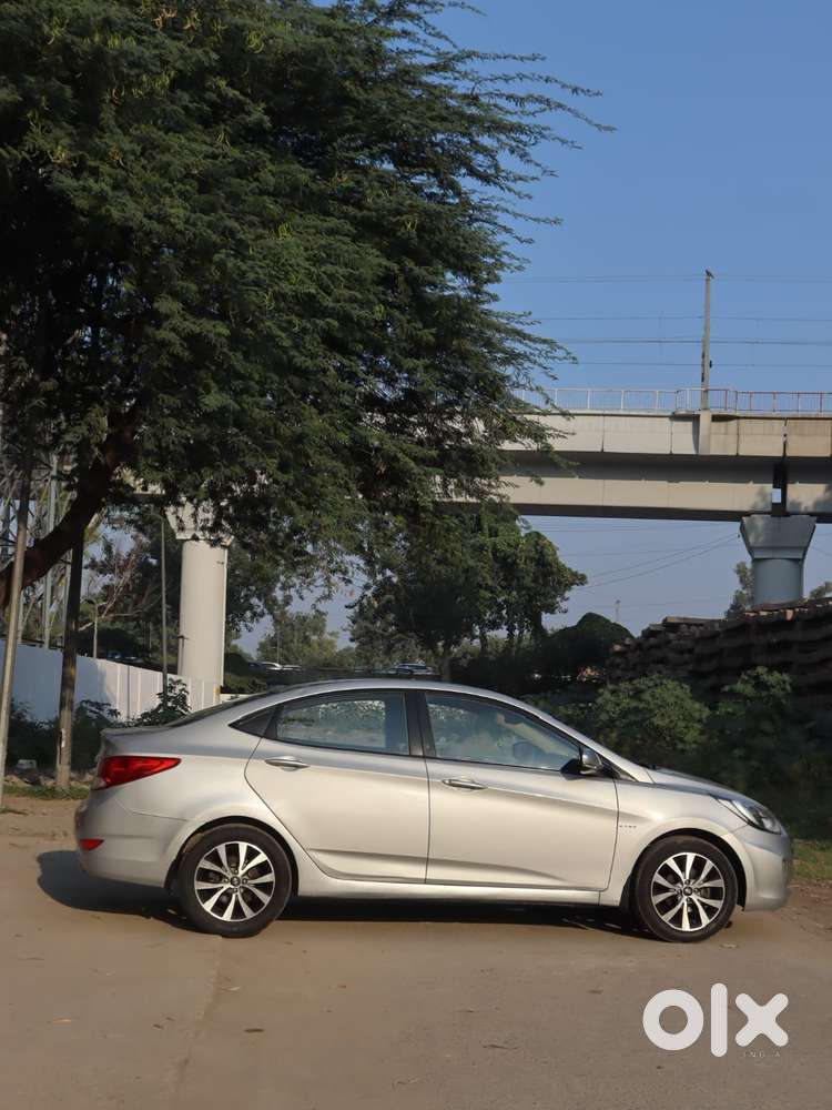 Hyundai Verna 1.4 Cx Vtvt, 2014, Petrol