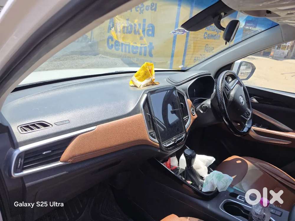 Mg Hector Plus 2020