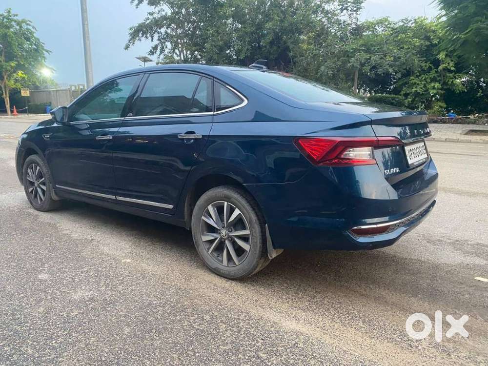 Skoda Slavia Style 1.0l Tsi At, 2023, Petrol