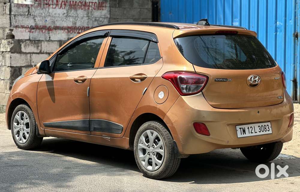 Hyundai Grand I10 Sportz, 2016, Petrol
