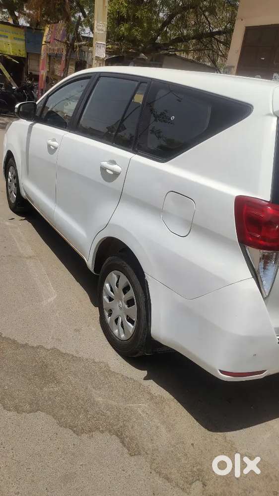 Toyota Innova Crysta 2020 Diesel 220000 Km Driven