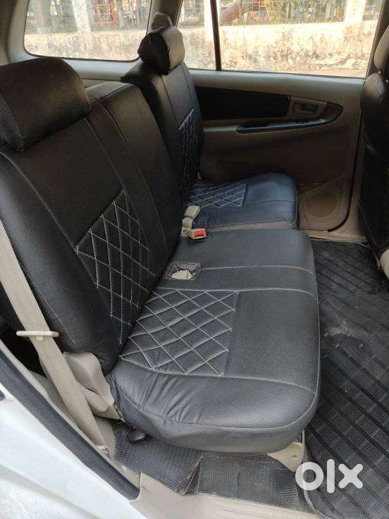 Toyota Innova 2.5 G (diesel) 8 Seater, 2009, Diesel