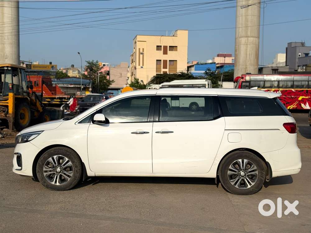 Kia Carnival Prestige, 2020, Diesel