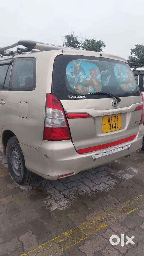 Toyota Innova 2014