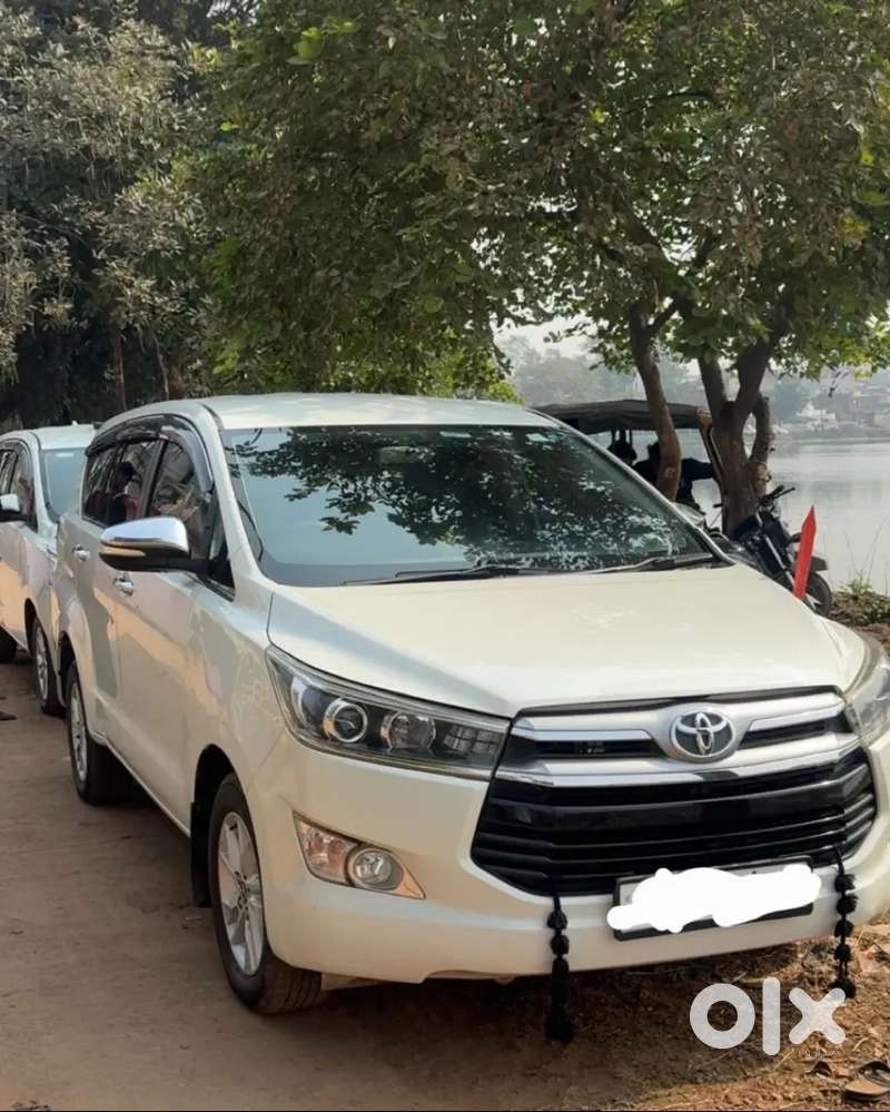Toyota Innova Crysta 2017 Diesel 152000 Km Driven