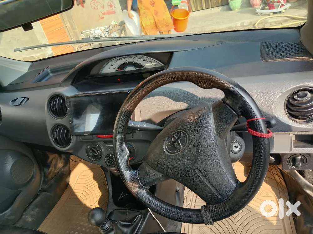 Toyota Etios Liva 2012 Diesel 126000 Km Driven