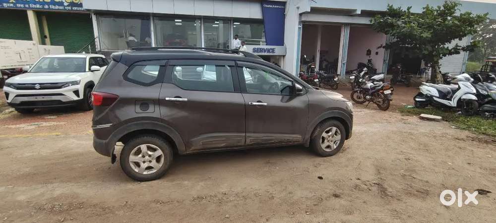 Renault Triber 1.0 Rxt 2022 Model