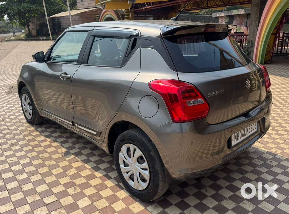 Maruti Suzuki Swift Vxi + Manual, 2023, Petrol