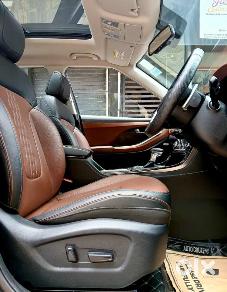 Hyundai Alcazar 2.0 Signature (o) Petrol At 6 Str, 2022, Petrol