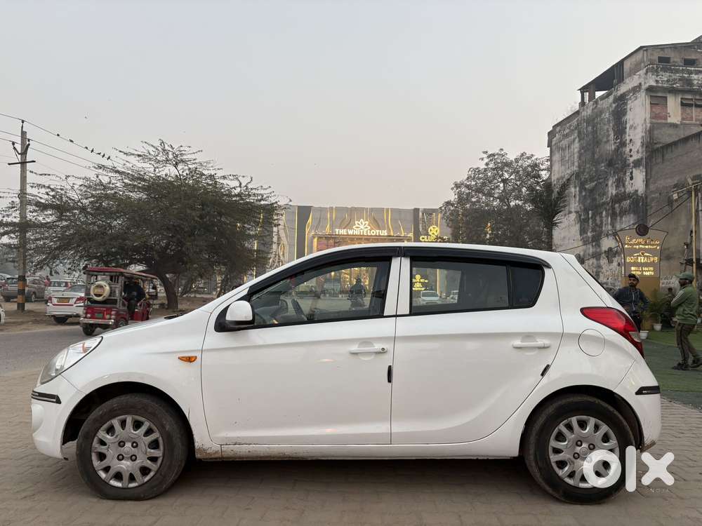 Hyundai I20, 2011, Petrol